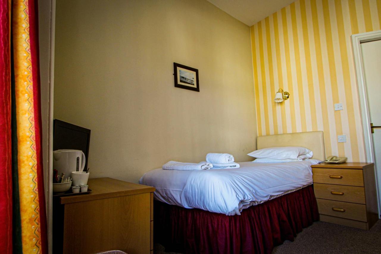 New Loretta Hotel ランディドノー エクステリア 写真